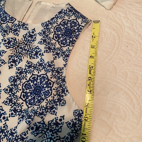 Super cute dress M - Picture 5 of 7